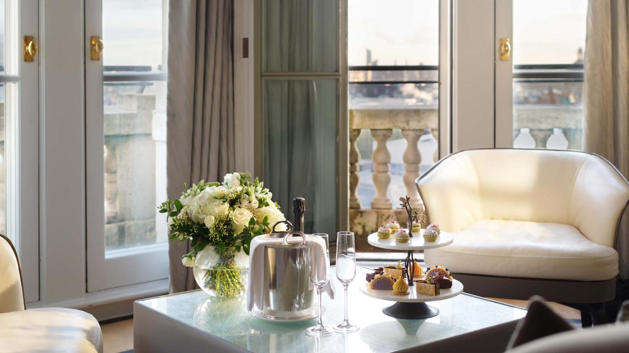 Turret Suite