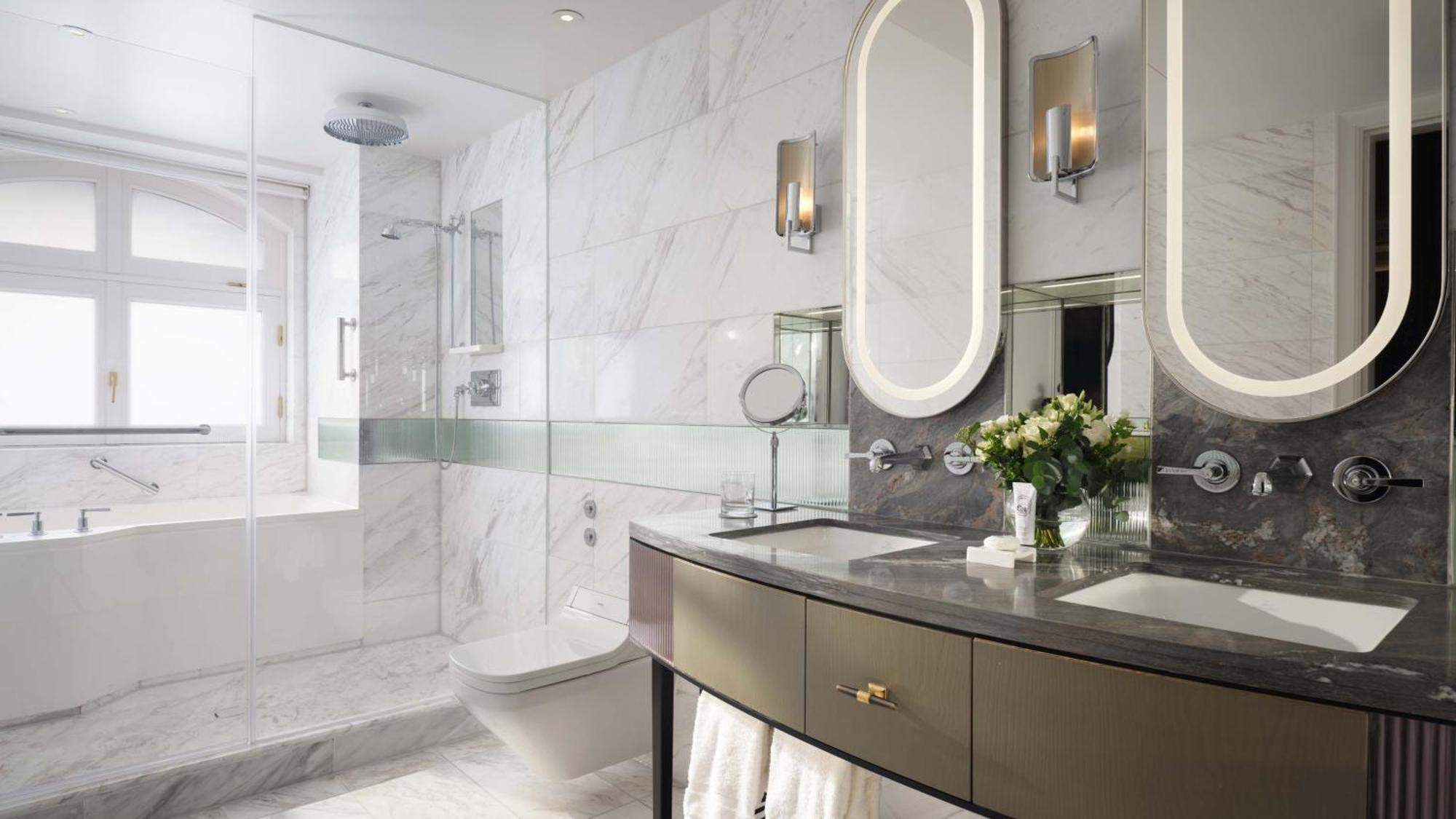 Knightsbridge Suite
